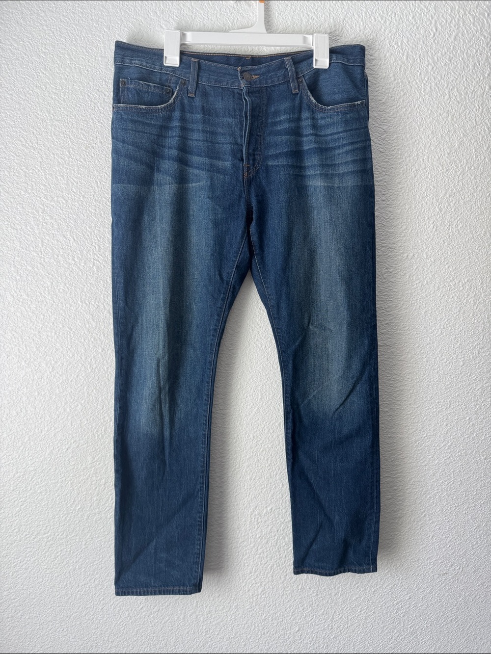 Levi's Women's Straight Leg Jeans in Dark Blue Wash